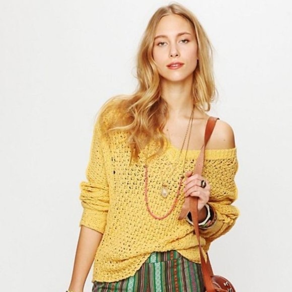 Free People Yellow Oversized Open Knit Laguna Coast Pullover V-Neck Sweater Sz S - Picture 3 of 10
